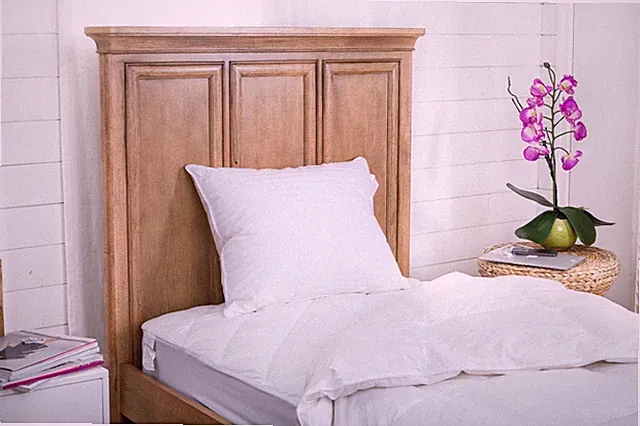 Down and Feather Blend Pillow - 50% White Goose Down & 50% Feather, King Size