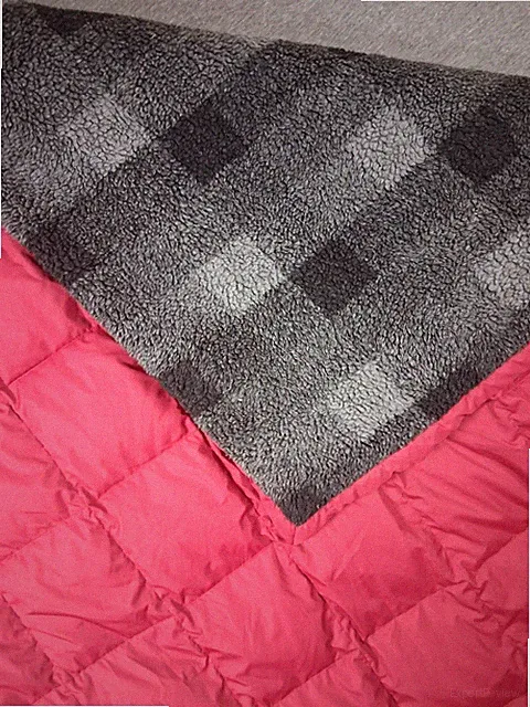 Eddie Bauer Goose Down Throw Blanket 55x50 Red Puffer Quilted Buffalo Plaid