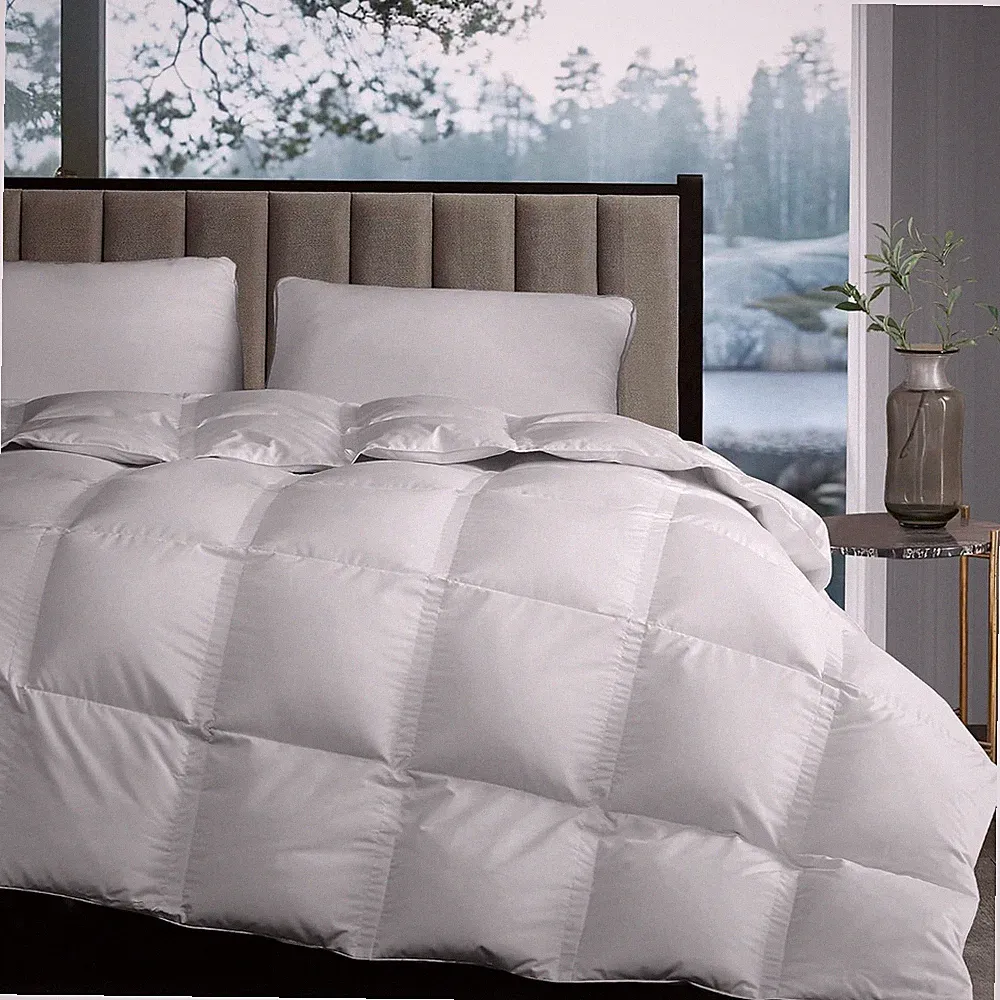 Hotel Grand White Goose Down Fiber Comforter Twin Size - Luxury Hotel Comforter