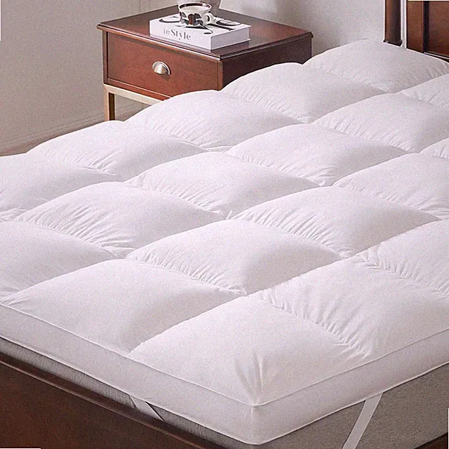 Mattress Topper 3 Inch California King 72x84 White Goose Feather LeWinBedding